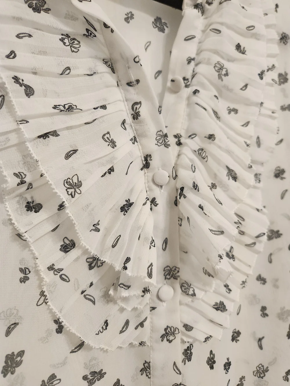 Zara White Sheer Cottagecore Blouse with Black Floral and Ruffle Collar - Sz SM
